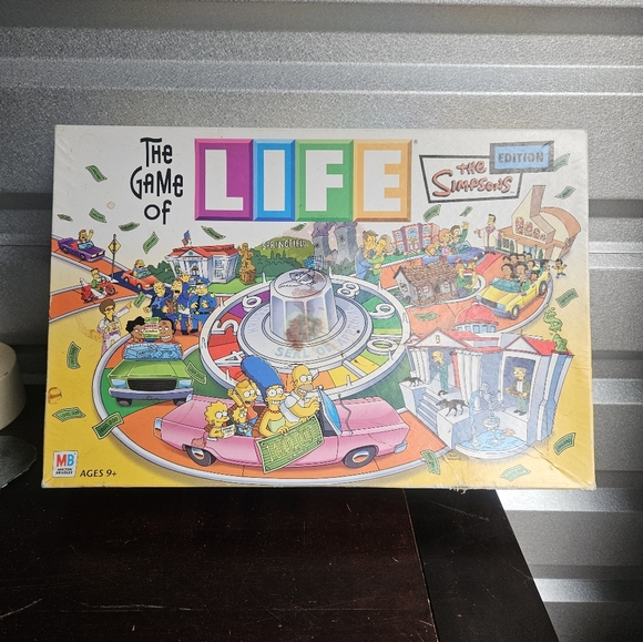 The Game of Life SIMPSONS Edition Board Game 100 % Complete Milton Bradley 2004 - Picture 1 of 3